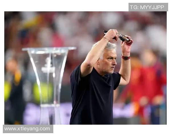 穆里尼奥感慨米兰双雄与那不勒斯争冠罗马未来令人担忧